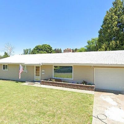 223 Cleman Ave, Yakima, WA 98902