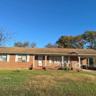 226 W Reynolds St, Pontotoc, MS 38863