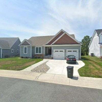 226 University Dr, Lewes, DE 19958