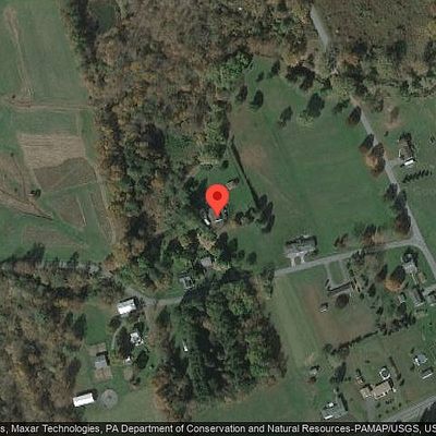 202 County Line Dr, Lehighton, PA 18235