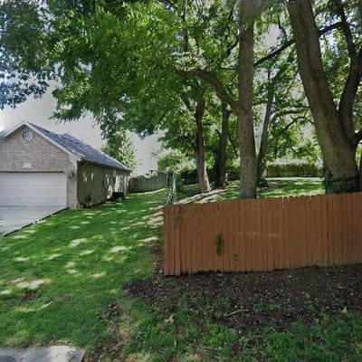 2040 E 455th Rd, Springfield, MO 65810