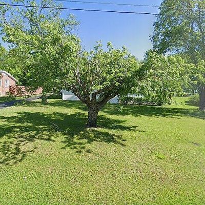 205 Hillview Dr, Woodbury, TN 37190