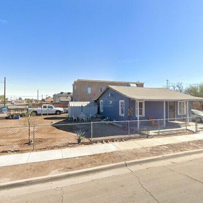 207 New St, El Centro, CA 92243