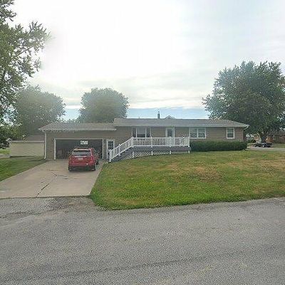 208 4 Th Ave, Durant, IA 52747