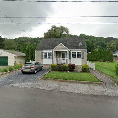 2086 Ivywood Ave, Bethlehem, PA 18015