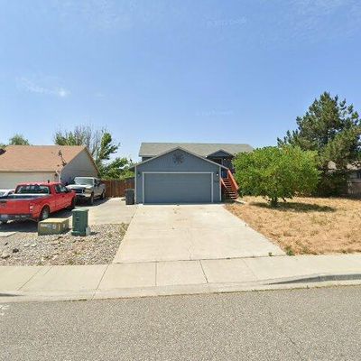 2507 Rose St, West Richland, WA 99353