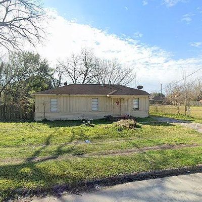 2604 Holly Ave, Pasadena, TX 77502