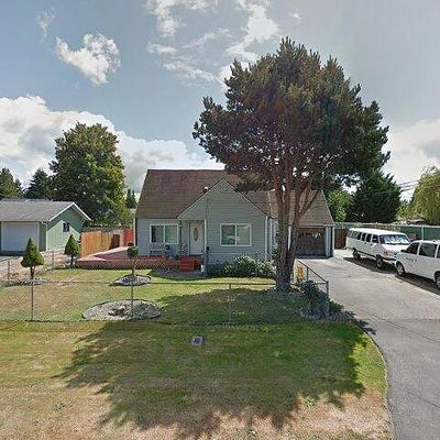 2628 34 Th Ave, Longview, WA 98632