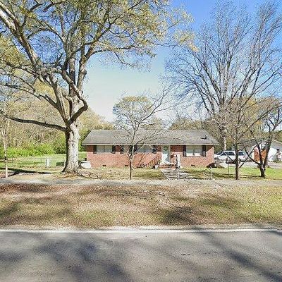 27 W Oak St, Luthersville, GA 30251