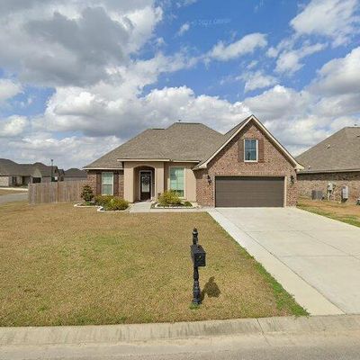 23029 Arcwood Dr, Denham Springs, LA 70726