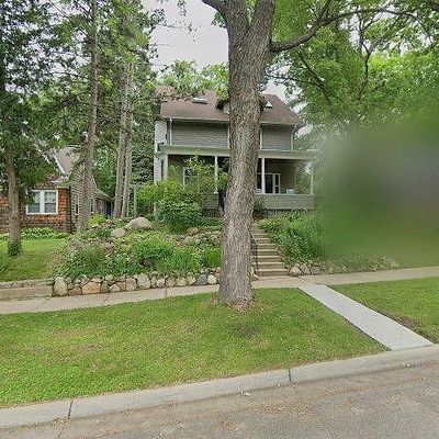 2349 Commonwealth Ave, Saint Paul, MN 55108