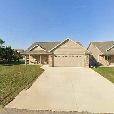 2355 Plank Cir, Appleton, WI 54915