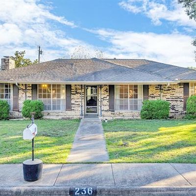 236 Charles St, Desoto, TX 75115