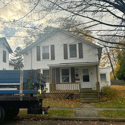 24 Spring St, South Glens Falls, NY 12803