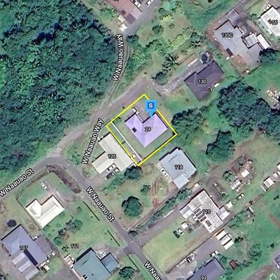 24 W Naauao Pl, Hilo, HI 96720