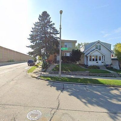 305 S 74 Th St, Milwaukee, WI 53214