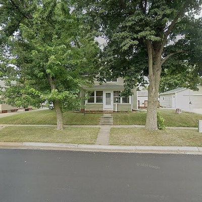 311 7 Th Ave N, Estherville, IA 51334