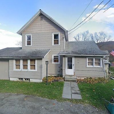 32 Dayton Ave, Hallstead, PA 18822