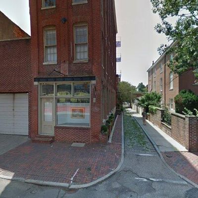 320 Race St Ste 1, Philadelphia, PA 19106