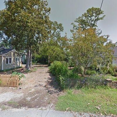 3214 Center St, Savannah, GA 31404