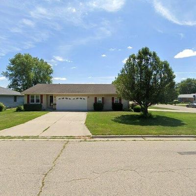 2804 Carrousel Ln, Janesville, WI 53545