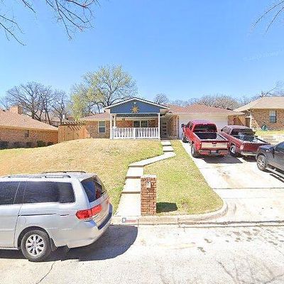 2916 Tiki Trl, Fort Worth, TX 76112