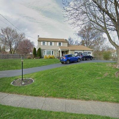 2917 Martha Ln, Norristown, PA 19403