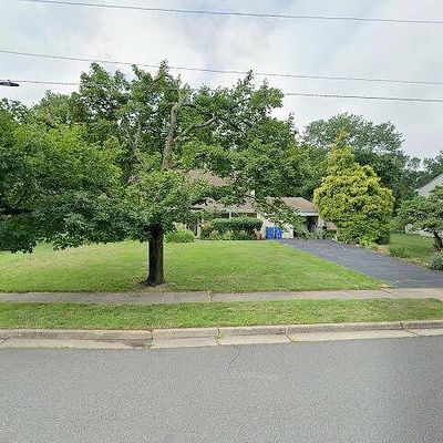 36 Heather Dr, Somerset, NJ 08873