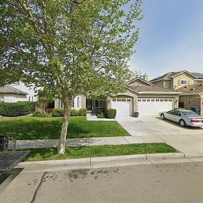 365 Glenbrook Dr, Tracy, CA 95377