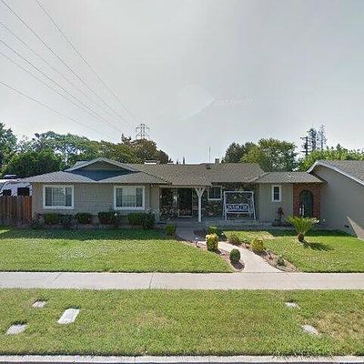 3662 N Angus St, Fresno, CA 93726