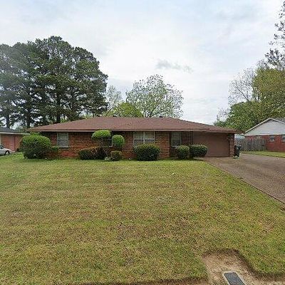 3722 Marty St, Memphis, TN 38109