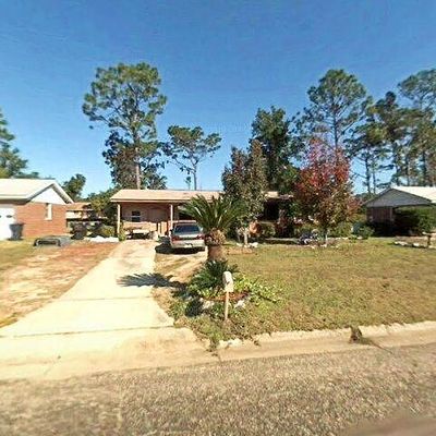 3820 Forest Glen Dr, Pensacola, FL 32504