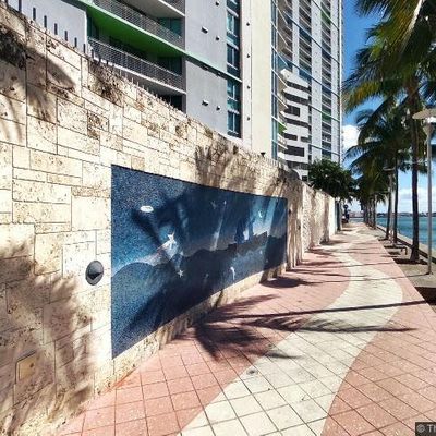 335 S Biscayne Blvd #2202, Miami, FL 33131