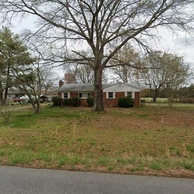 3416 Pleasants Rd, Powhatan, VA 23139