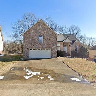 413 River Heights Dr, Clarksville, TN 37040