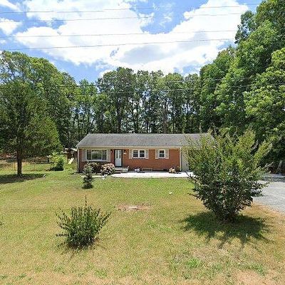 413 Pineview St, Asheboro, NC 27203