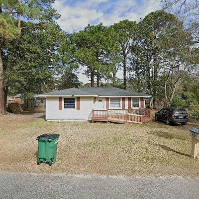 418 Dawson St, Georgetown, SC 29440