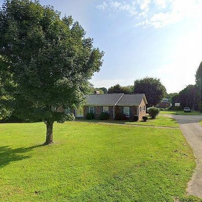 418 Elcaney Dr, Hudson, NC 28638