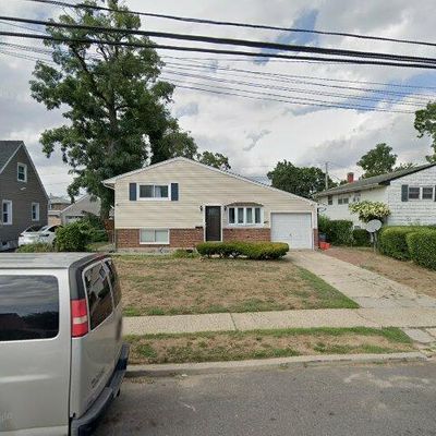 420 Coolidge Ave, West Hempstead, NY 11552