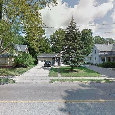 4206 Holt Rd, Holt, MI 48842