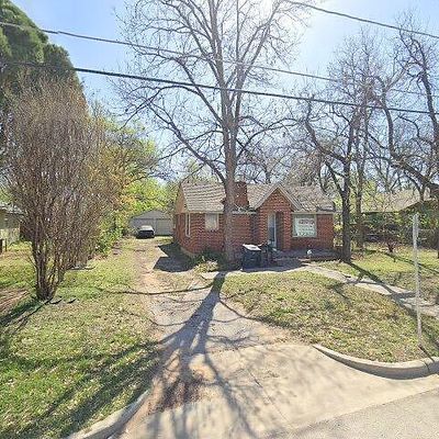 424 Colonial St, Fort Worth, TX 76111