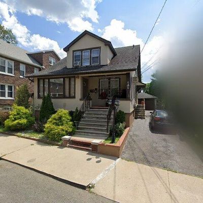 426 Aurora Ave, Cliffside Park, NJ 07010