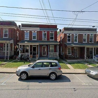 432 S Main St, Manheim, PA 17545