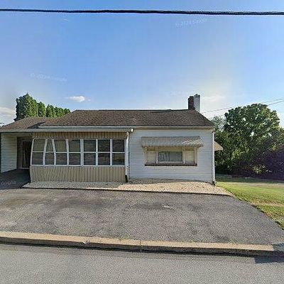 434 N Main St, Red Lion, PA 17356