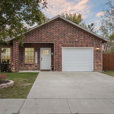 4409 1 St St, Greenville, TX 75401