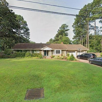 4409 Wakefield Dr, Virginia Beach, VA 23455