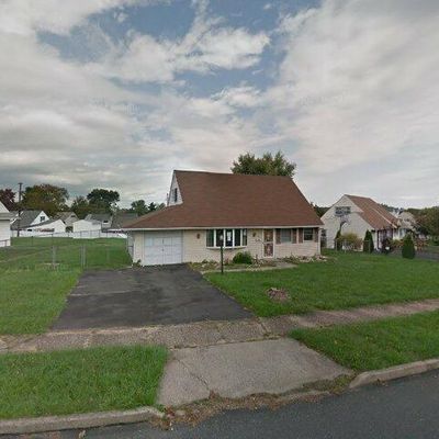 45 Curry Hill Rd, Levittown, PA 19057