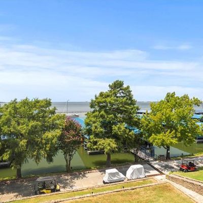 452 Yacht Club Dr #C, Rockwall, TX 75032