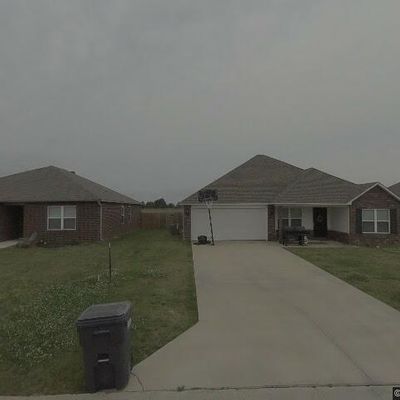 3913 Saddlecrest Dr, Jonesboro, AR 72404