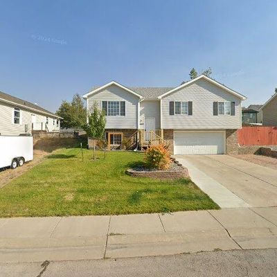 4003 Silver Spur Ave, Gillette, WY 82718